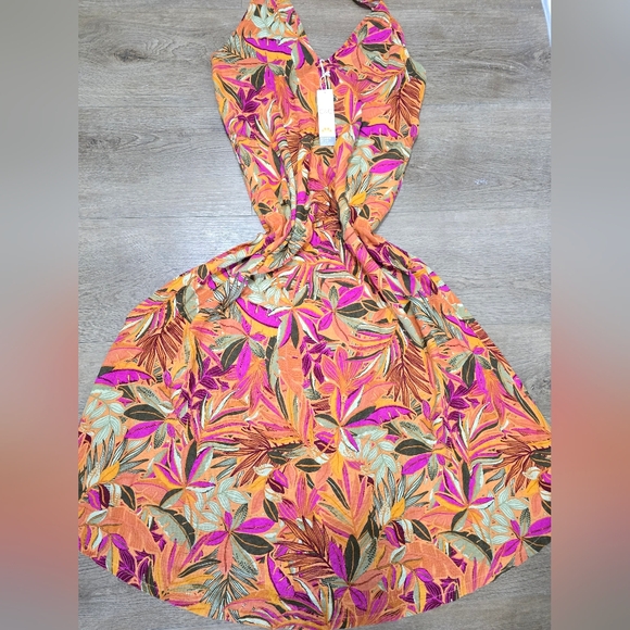 C&C California Dresses & Skirts - C&C California Orange, Pink & Green Tropical Maxi Dress